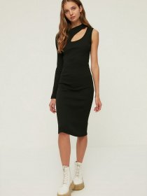 Платье миди Trendyol модель TWOAW22EL2370/Siyah Фото