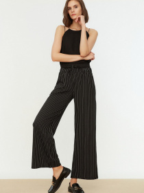 Штани палаццо Trendyol модель TWOAW22PL0350/Siyah Фото