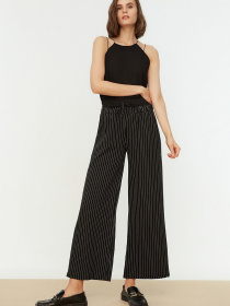 Штани палаццо Trendyol модель TWOAW22PL0350/Siyah Фото