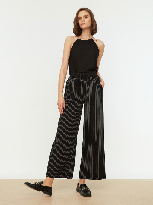 Брюки палаццо Trendyol модель TWOAW22PL0350/Siyah Фото