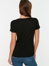 Футболка Trendyol модель TWOSS20TS0131/Siyah Фото