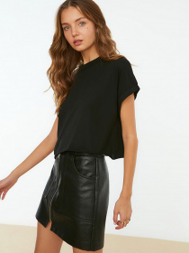 Футболка Trendyol модель TWOSS20TS1257/Siyah Фото