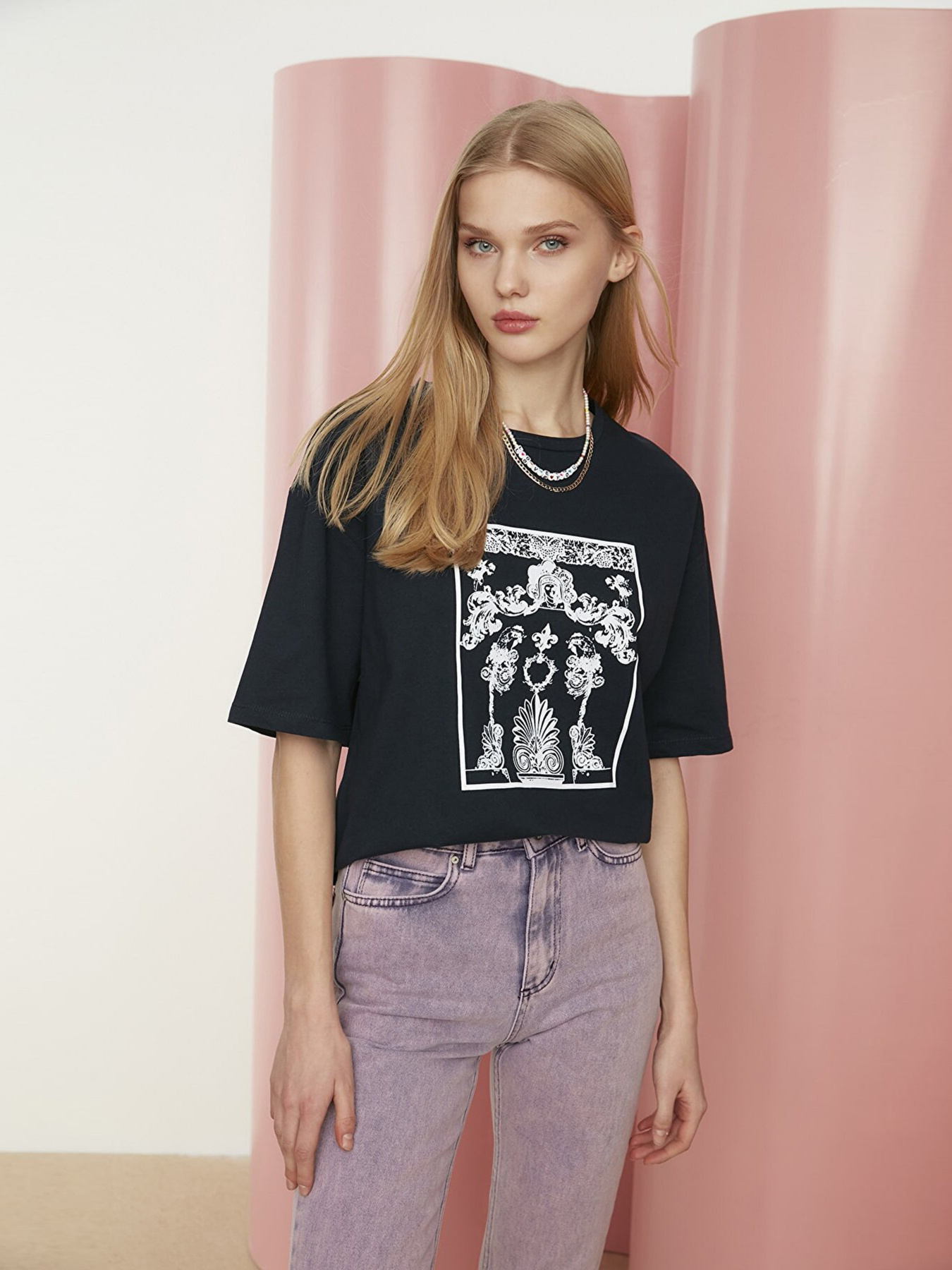 Футболка Trendyol модель TWOSS21TS3638/Lacivert Фото