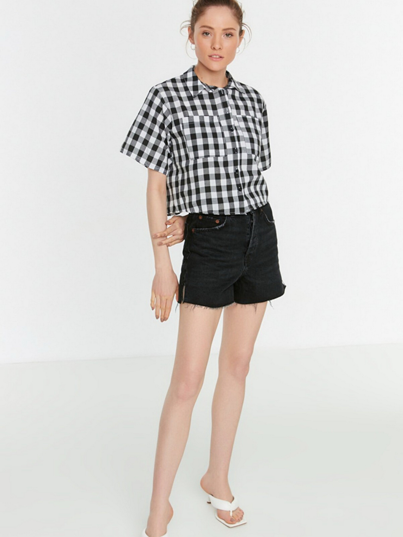 Блуза Trendyol модель TWOSS22GO0561/Siyah Фото