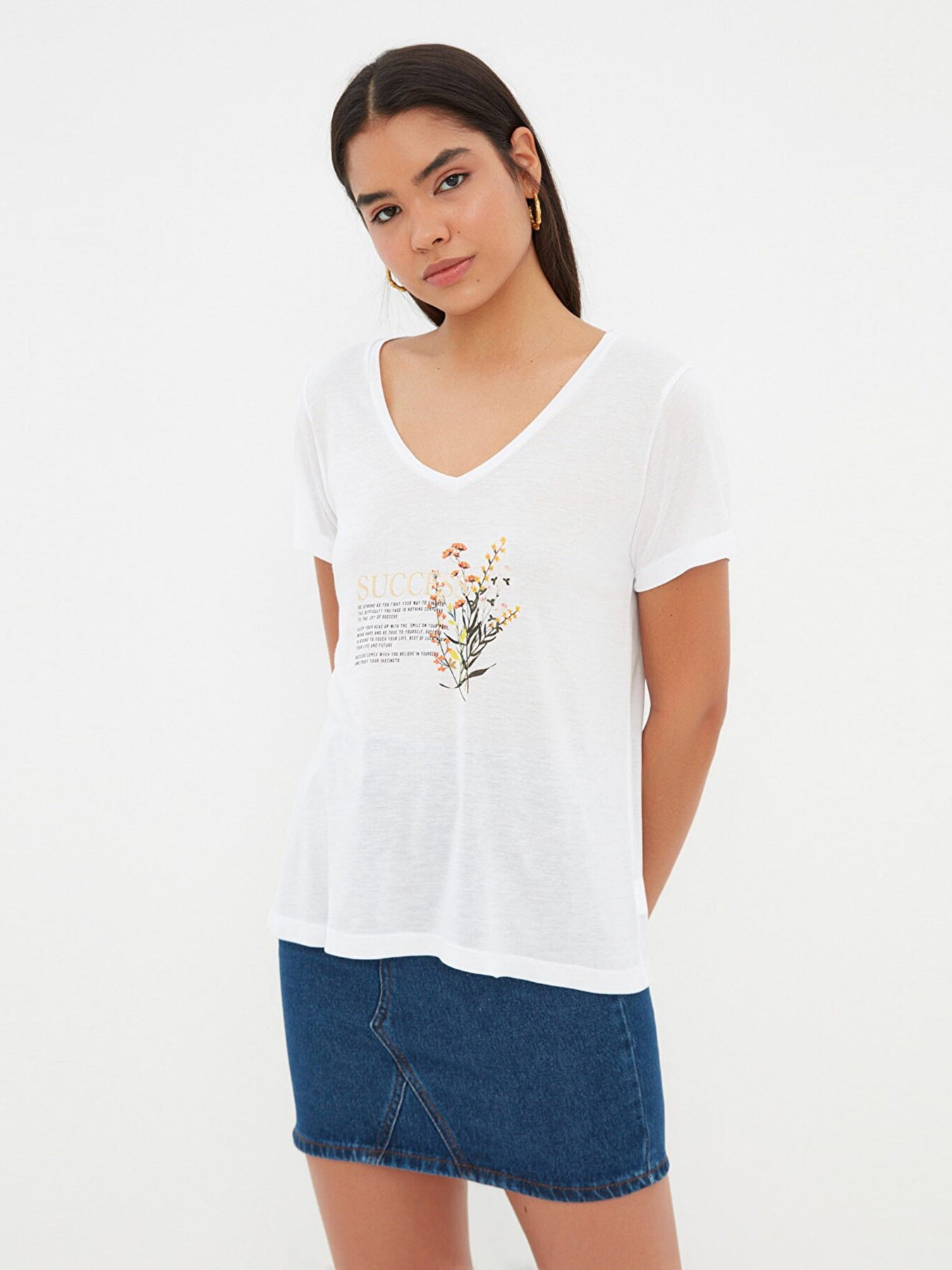 Футболка Trendyol модель TWOSS22TS00123/Beyaz Фото