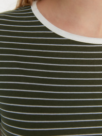 Футболка Trendyol модель TWOSS22TS00146/Haki Футболка Trendyol модель TWOSS22TS00146/Haki Фото