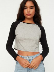 Футболка Trendyol модель TWOSS22TS0371/Gri Фото