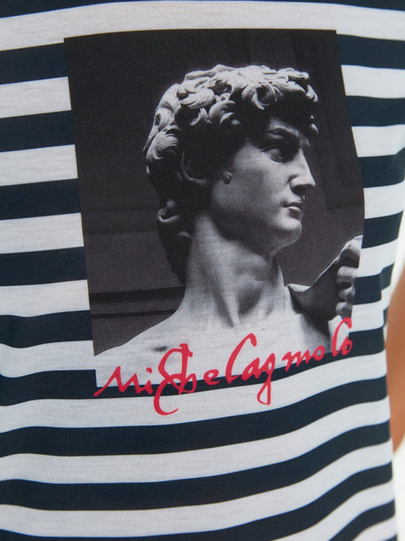 Футболка Trendyol модель TWOSS22TS0525/Siyah Фото