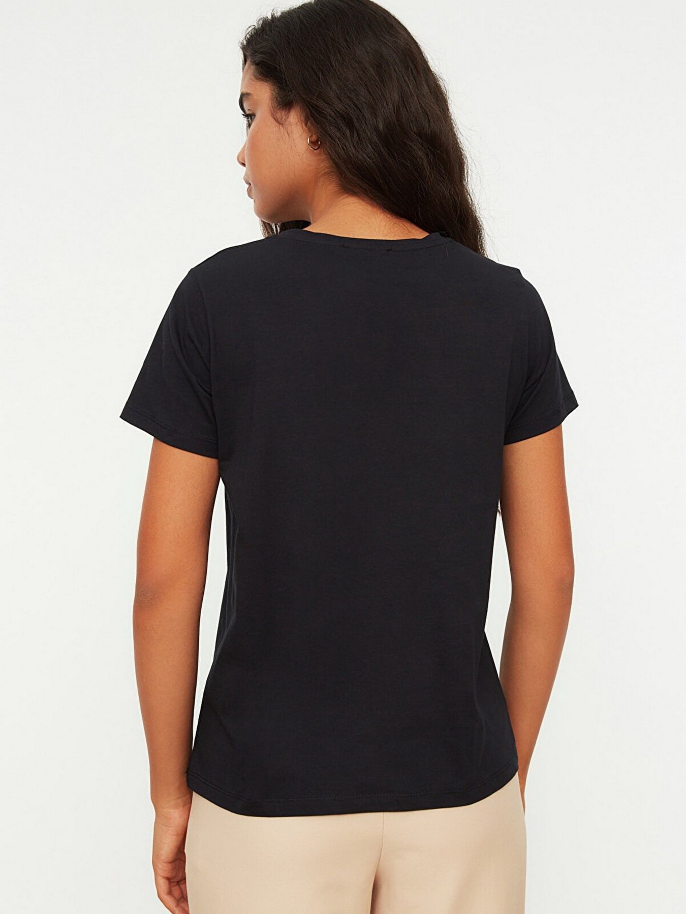 Футболка Trendyol модель TWOSS22TS0959/Siyah Фото