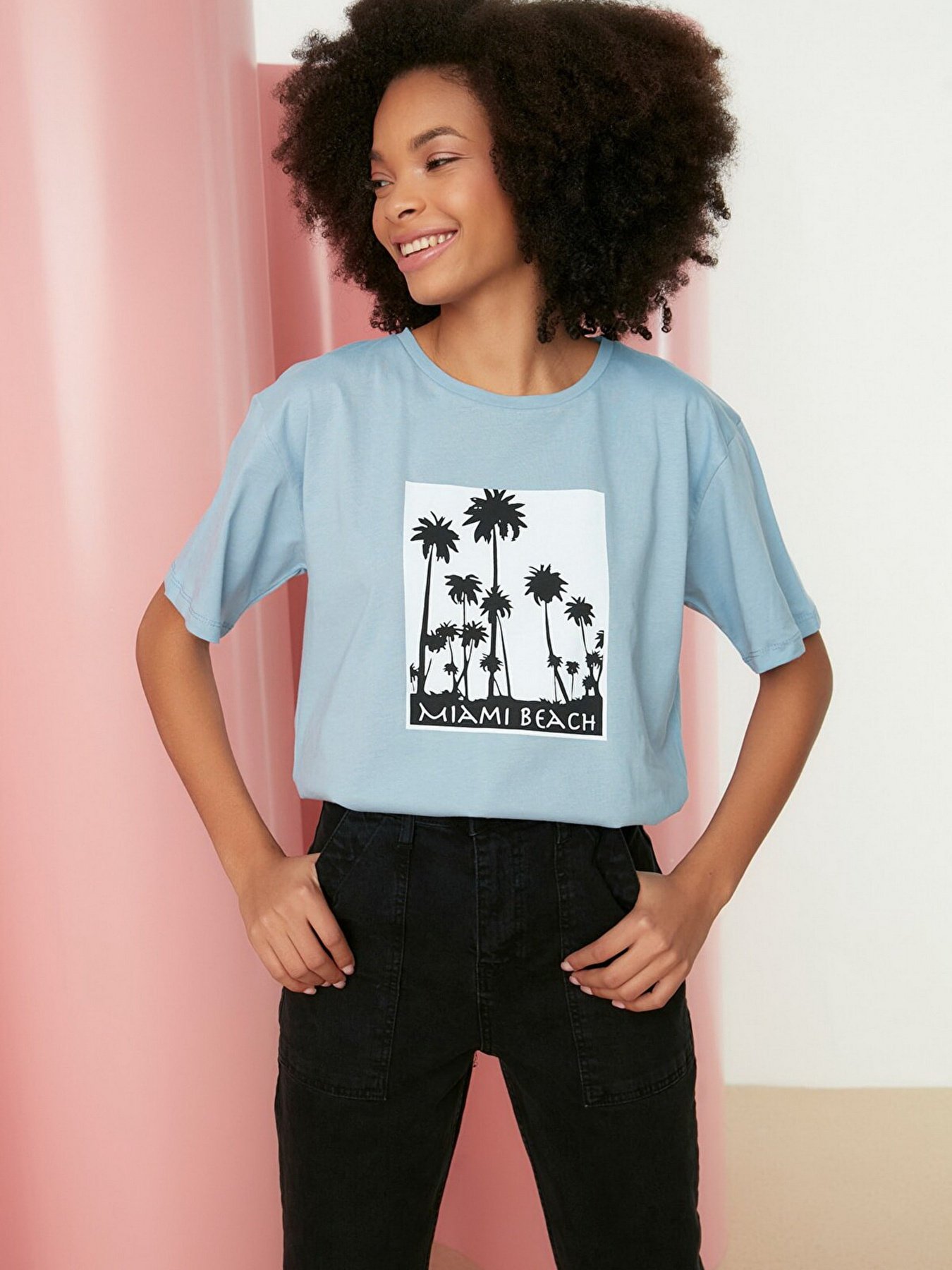 Футболка Trendyol модель TWOSS22TS1122/Mavi Фото