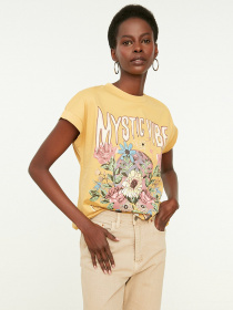 Футболка Trendyol модель TWOSS22TS1291/Camel Фото