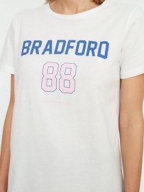 Футболка Trendyol модель TWOSS22TS1296/Beyaz Фото