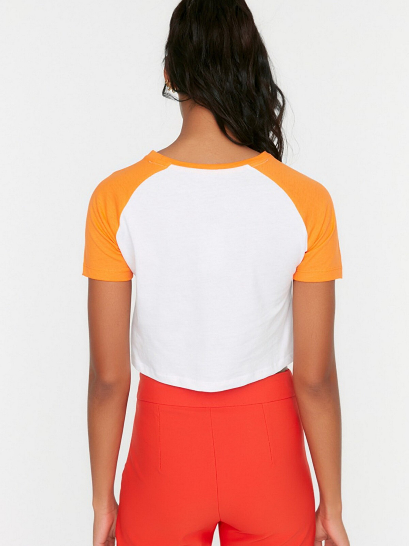 Футболка Trendyol модель TWOSS22TS1344/Turuncu Фото