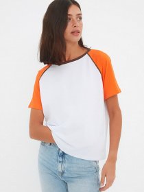 Футболка Trendyol модель TWOSS22TS1359/Turuncu Фото