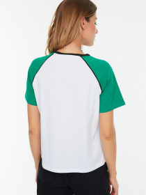 Футболка Trendyol модель TWOSS22TS1359/Yesil Фото