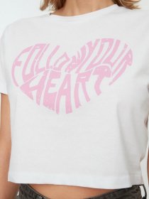 Футболка Trendyol модель TWOSS22TS1368/Beyaz Фото