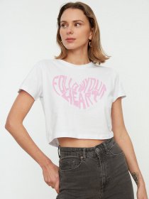 Футболка Trendyol модель TWOSS22TS1368/Beyaz Фото