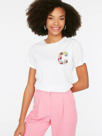 Футболка Trendyol модель TWOSS22TS1484/Beyaz Фото