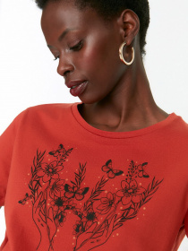 Футболка Trendyol модель TWOSS22TS1624/Kiremit Фото