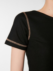 Футболка Trendyol модель TWOSS22TS1804/Siyah Фото