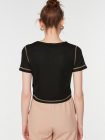 Футболка Trendyol модель TWOSS22TS1804/Siyah Фото