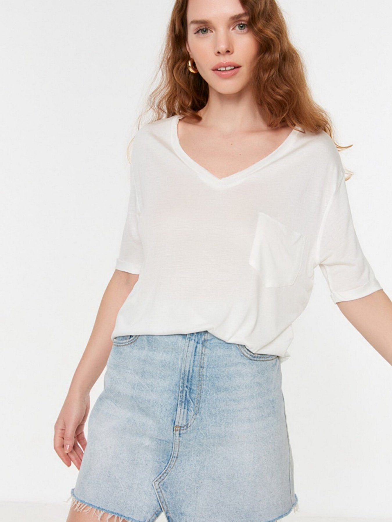 Футболка Trendyol модель TWOSS22TS1805/Ekru Фото