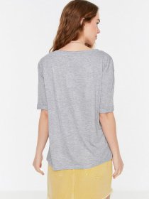 Футболка Trendyol модель TWOSS22TS1805/Gri Фото