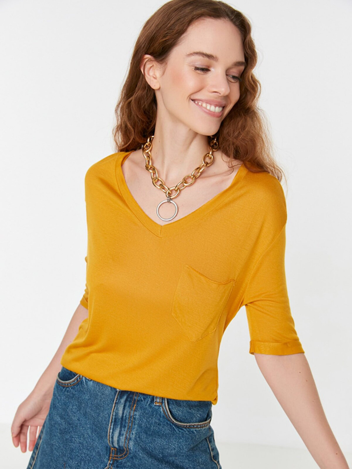 Футболка Trendyol модель TWOSS22TS1805/Sari Фото