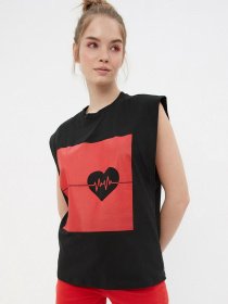 Футболка Trendyol модель TWOSS22TS1816/Siyah Футболка Trendyol модель TWOSS22TS1816/Siyah Фото