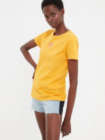 Футболка Trendyol модель TWOSS22TS1987/Turuncu Фото