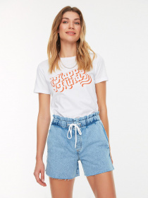 Футболка Trendyol модель TWOSS22TS2146/Beyaz Фото