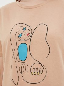 Футболка Trendyol модель TWOSS22TS2157/Bej Фото