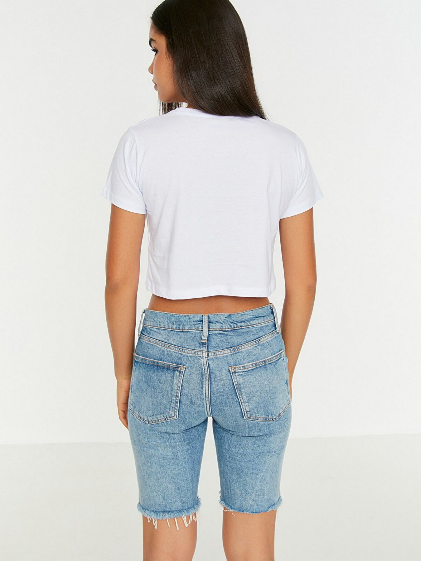 Футболка Trendyol модель TWOSS22TS2312/Beyaz Фото