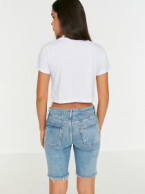 Футболка Trendyol модель TWOSS22TS2312/Beyaz Фото