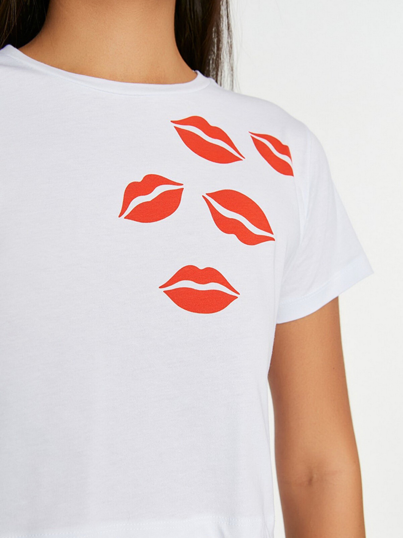 Футболка Trendyol модель TWOSS22TS2312/Beyaz Фото