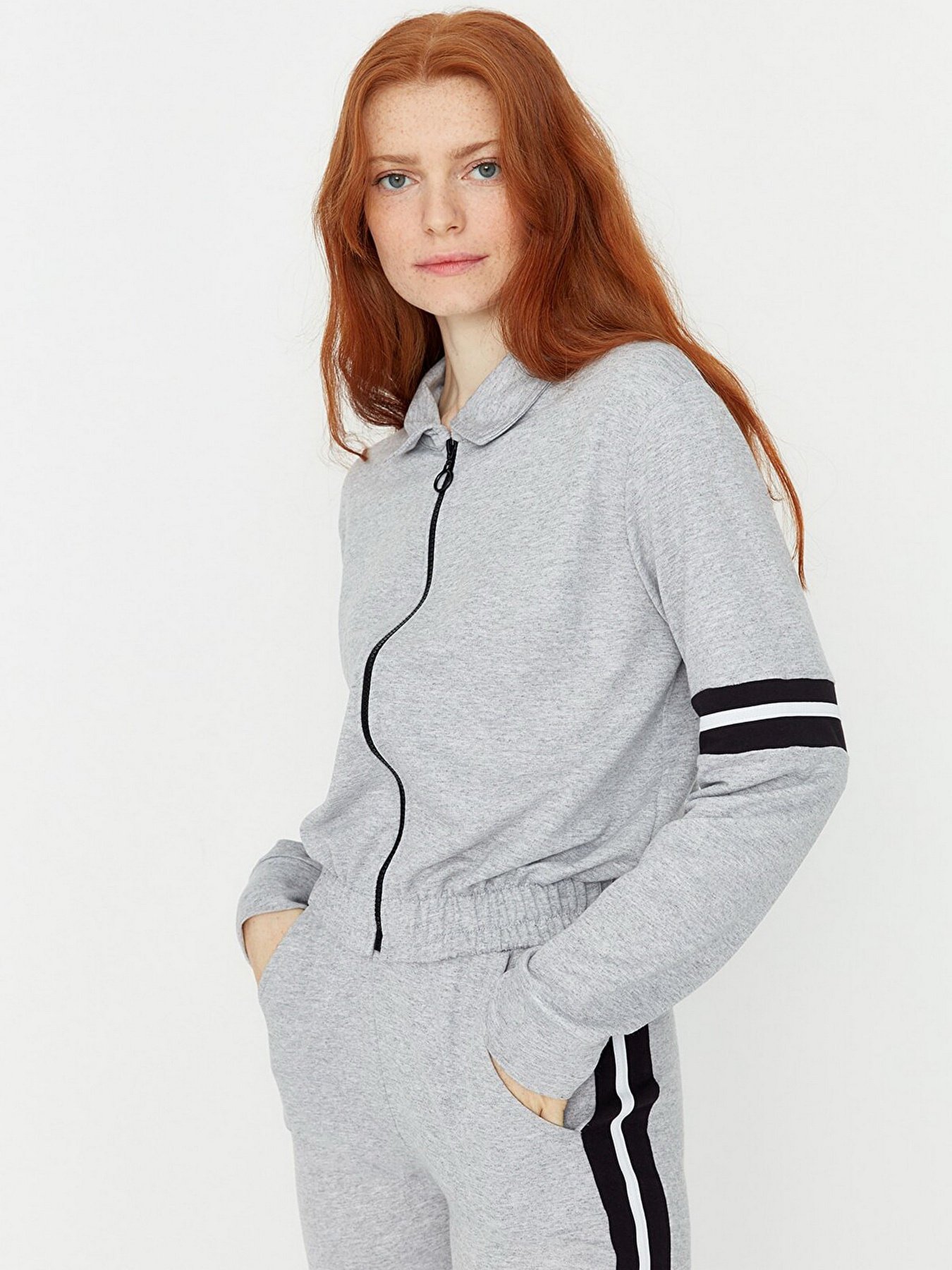 Костюм Trendyol модель THMAW23AU00078/Cok Renkli Фото