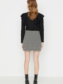 Юбка мини Trendyol модель TWOAW23ET00112/Siyah Фото