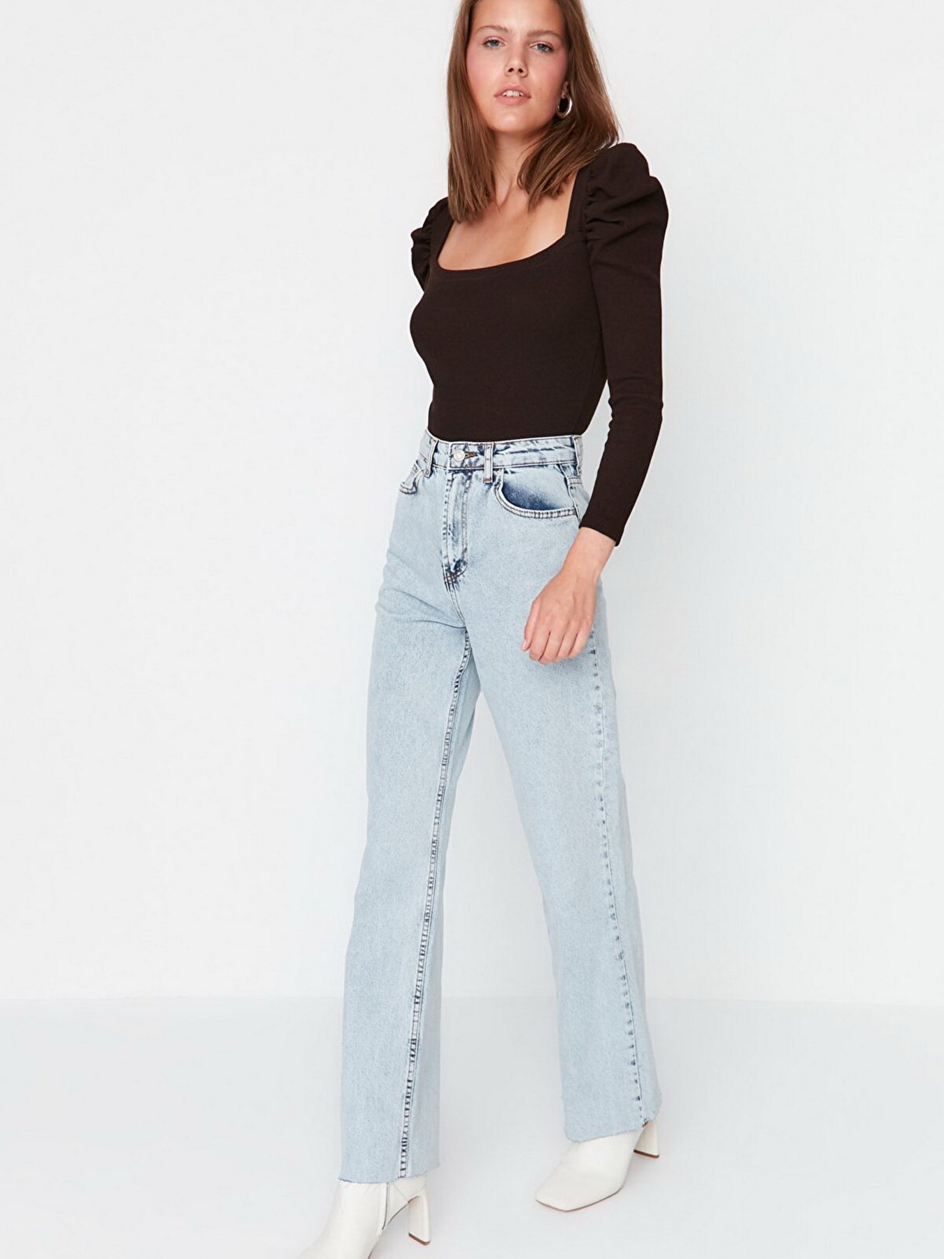 Прямі джинси Trendyol модель TWOAW23JE00134/Mavi Фото