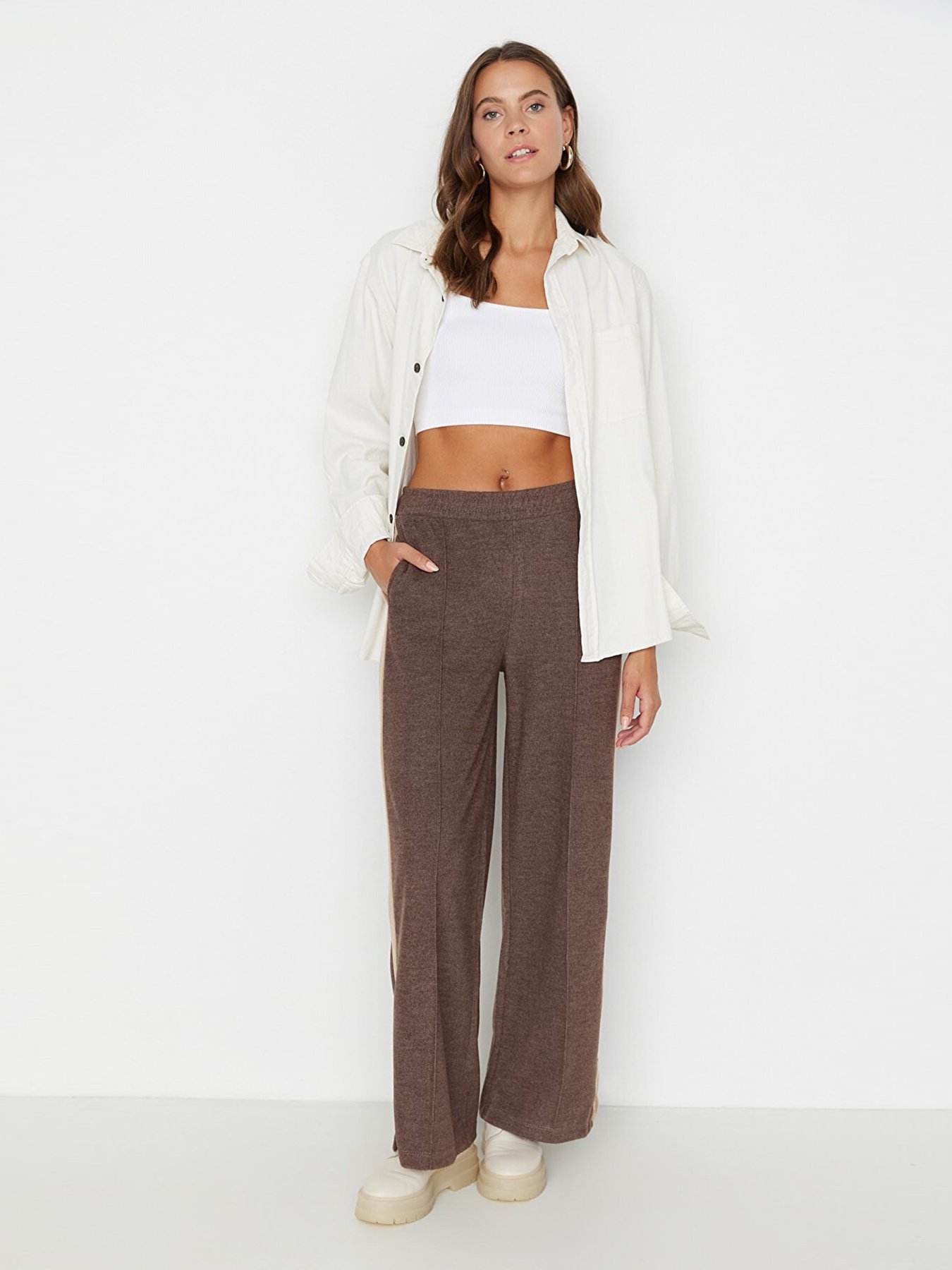 Штани палаццо Trendyol модель TWOAW23PL00172/Kahverengi Фото