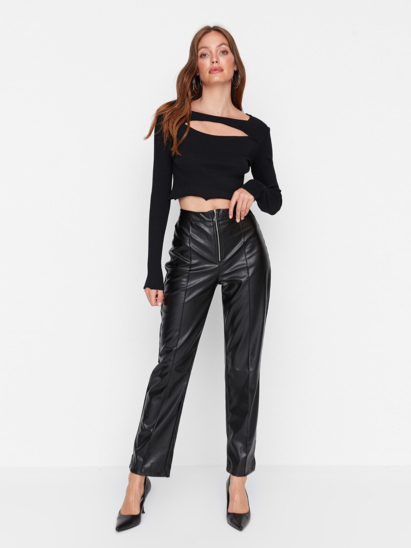 Штани повсякденні Trendyol модель TWOAW23PL00219/Siyah Фото