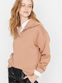 Свитшот Trendyol модель TWOAW23SW00091/Vizon Фото