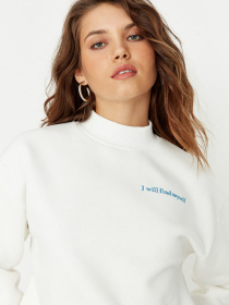 Світшот Trendyol модель TWOAW23SW00577/Beyaz Фото