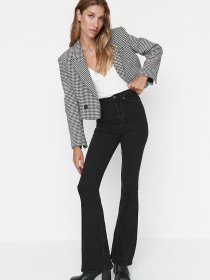 Джинси кльош Trendyol модель TWOSS21JE0246/Siyah Фото