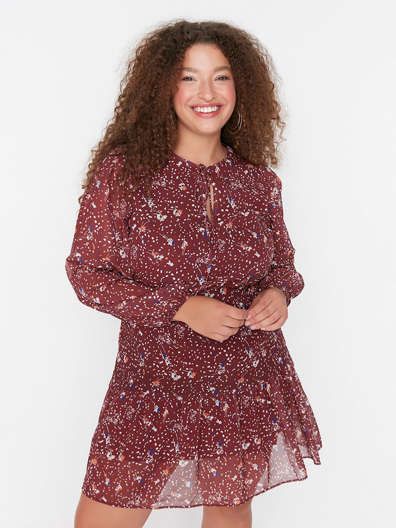 Платье мини Trendyol модель TBBSS22AH0183/Bordo Фото