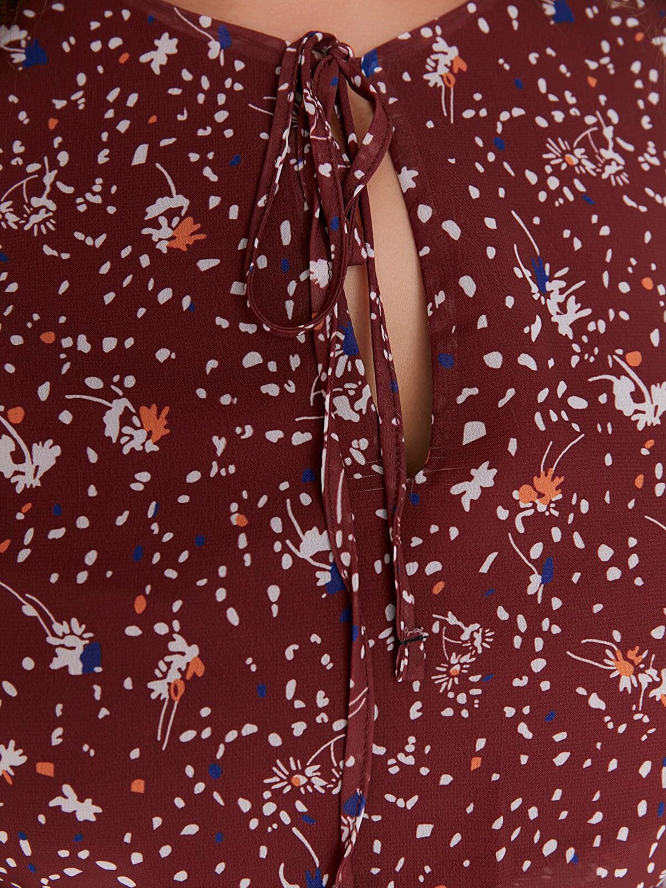 Платье мини Trendyol модель TBBSS22AH0183/Bordo Фото