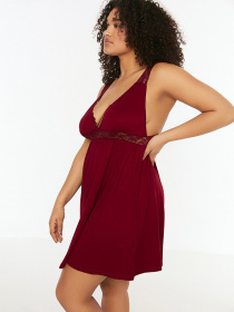 Нічна сорочка Trendyol модель TBBSS22GC0050/Bordo Фото