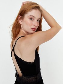 Ночная рубашка Trendyol модель THMAW20GC0001/Siyah Фото