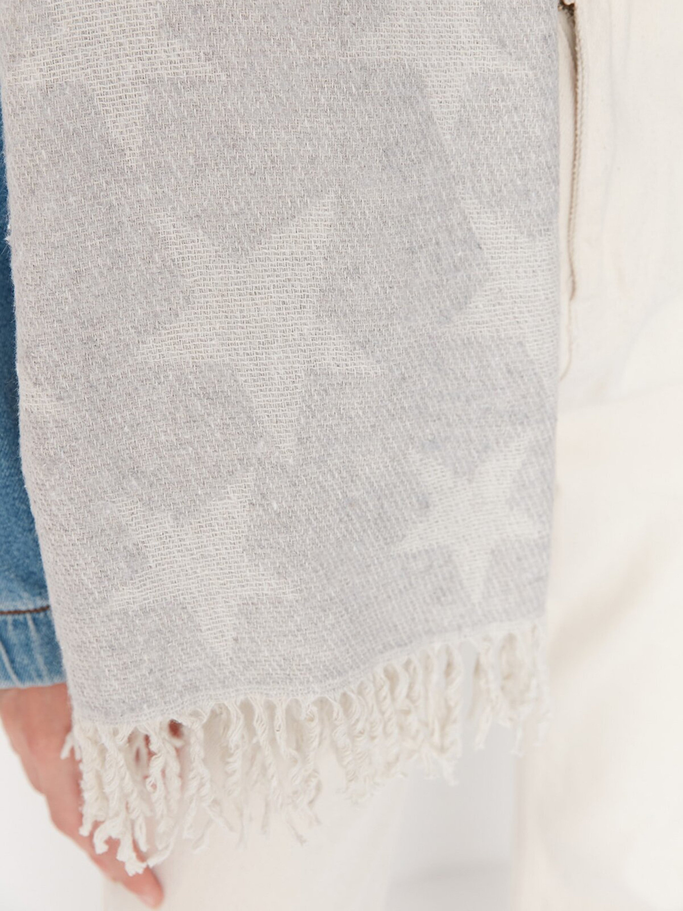 Шарф Trendyol модель TWOAW21AT0047/Acik Gri Фото