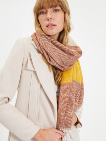 Шарф Trendyol модель TWOAW22AT0034/Turuncu Фото