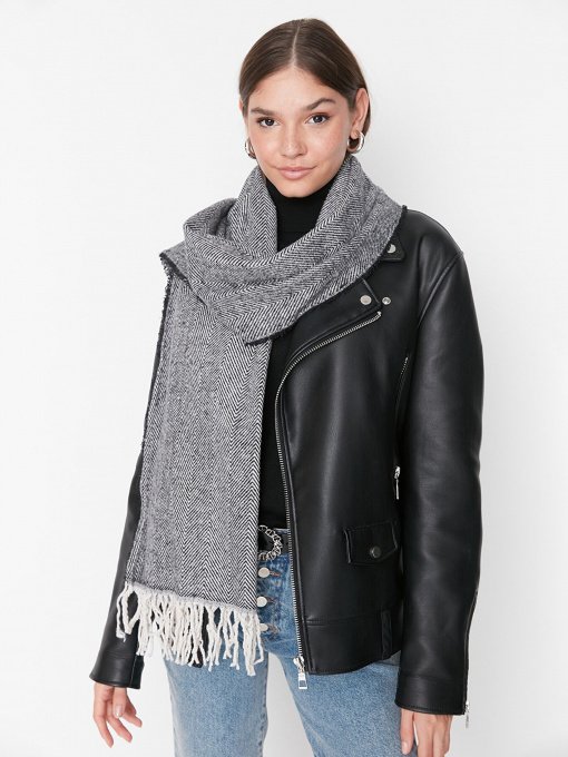 Шарф Trendyol модель TWOAW22AT0036/Siyah Фото